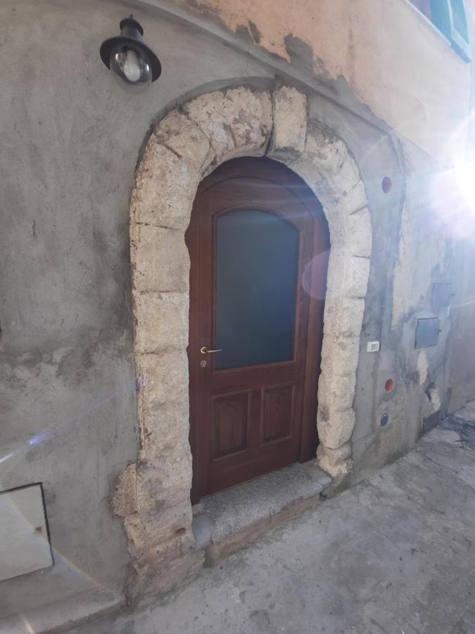 B&B Residenza Cardinale โตรเปอา ภายนอก รูปภาพ