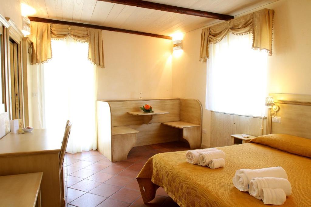 B&B Residenza Cardinale โตรเปอา ห้อง รูปภาพ
